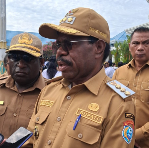 Bupati Nabire Evaluasi Penempatan ASN, Fokus Isi Kekosongan Guru dan Nakes di Wilayah 3T